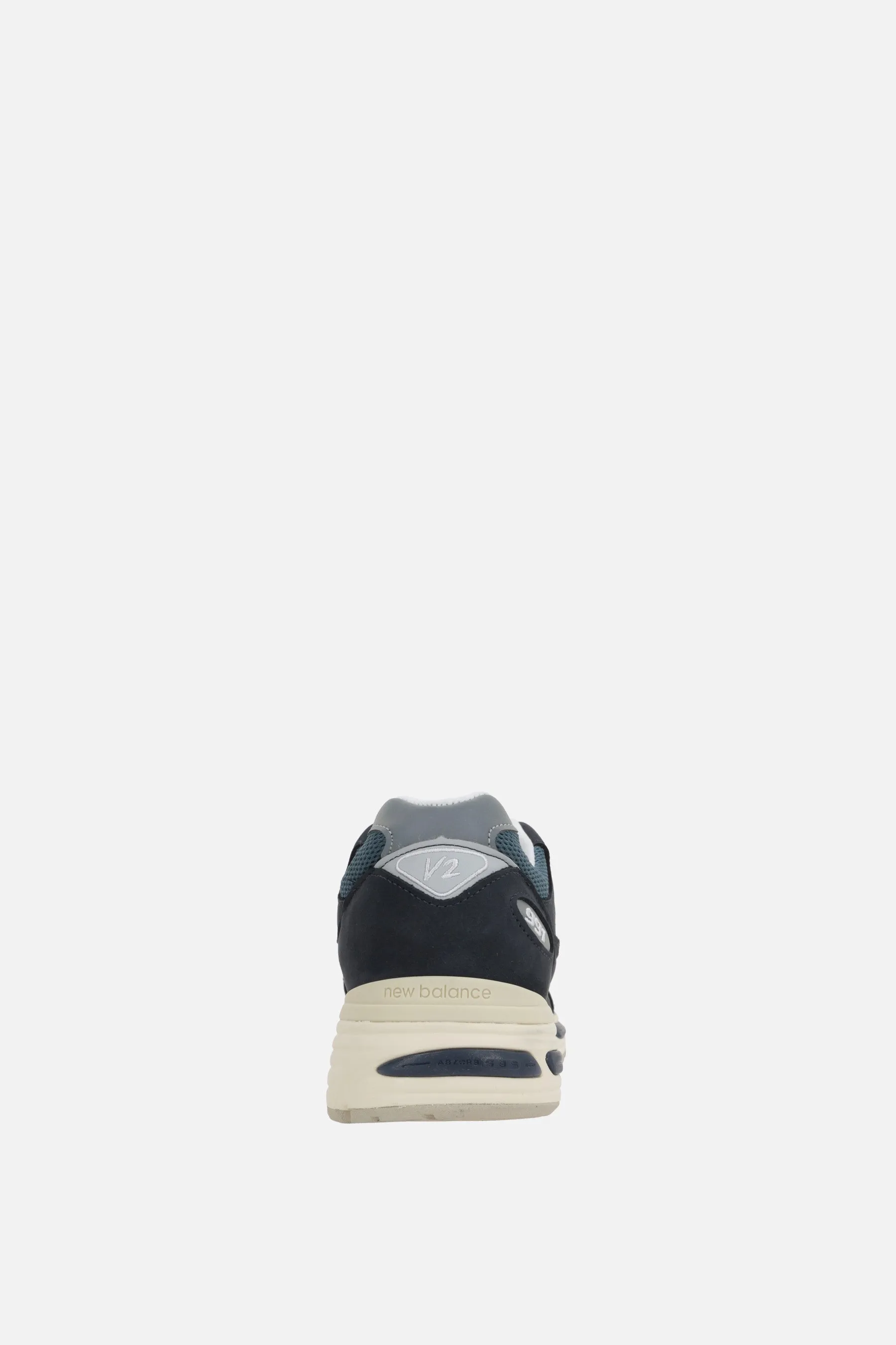 Made in UK 991v2 sneakers in mesh and nabuk