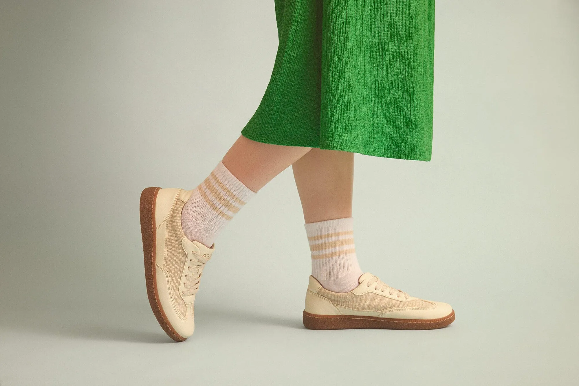 Nomad Sun Vegan Apple Leather Sneakers | Beige