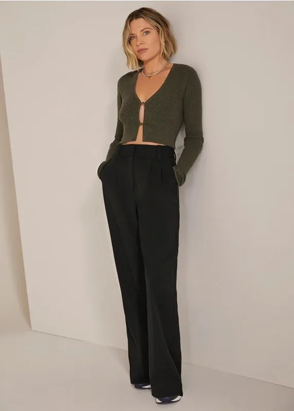 The Shortie Favorite Pant Black
