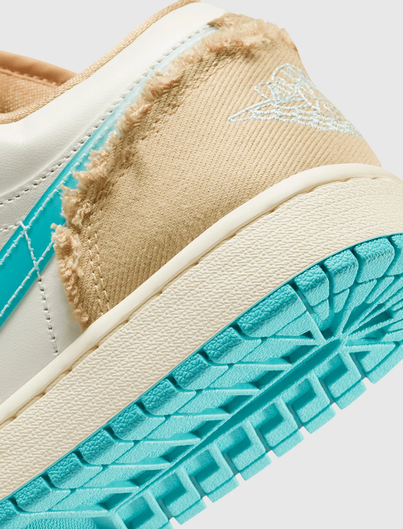 WOMEN'S AIR JORDAN 1 LOW WAVE