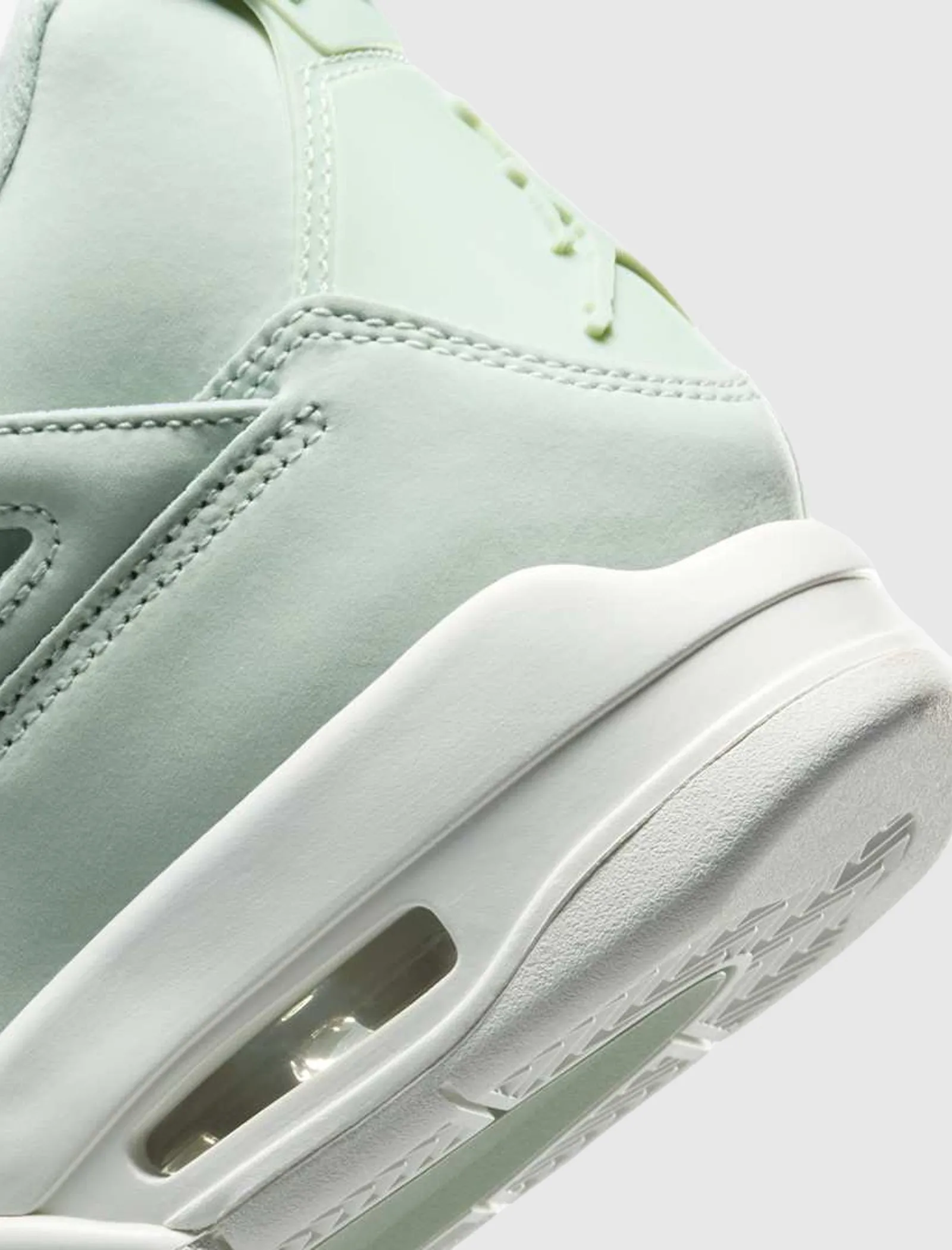 WOMEN'S AIR JORDAN 4 SEAFOAM