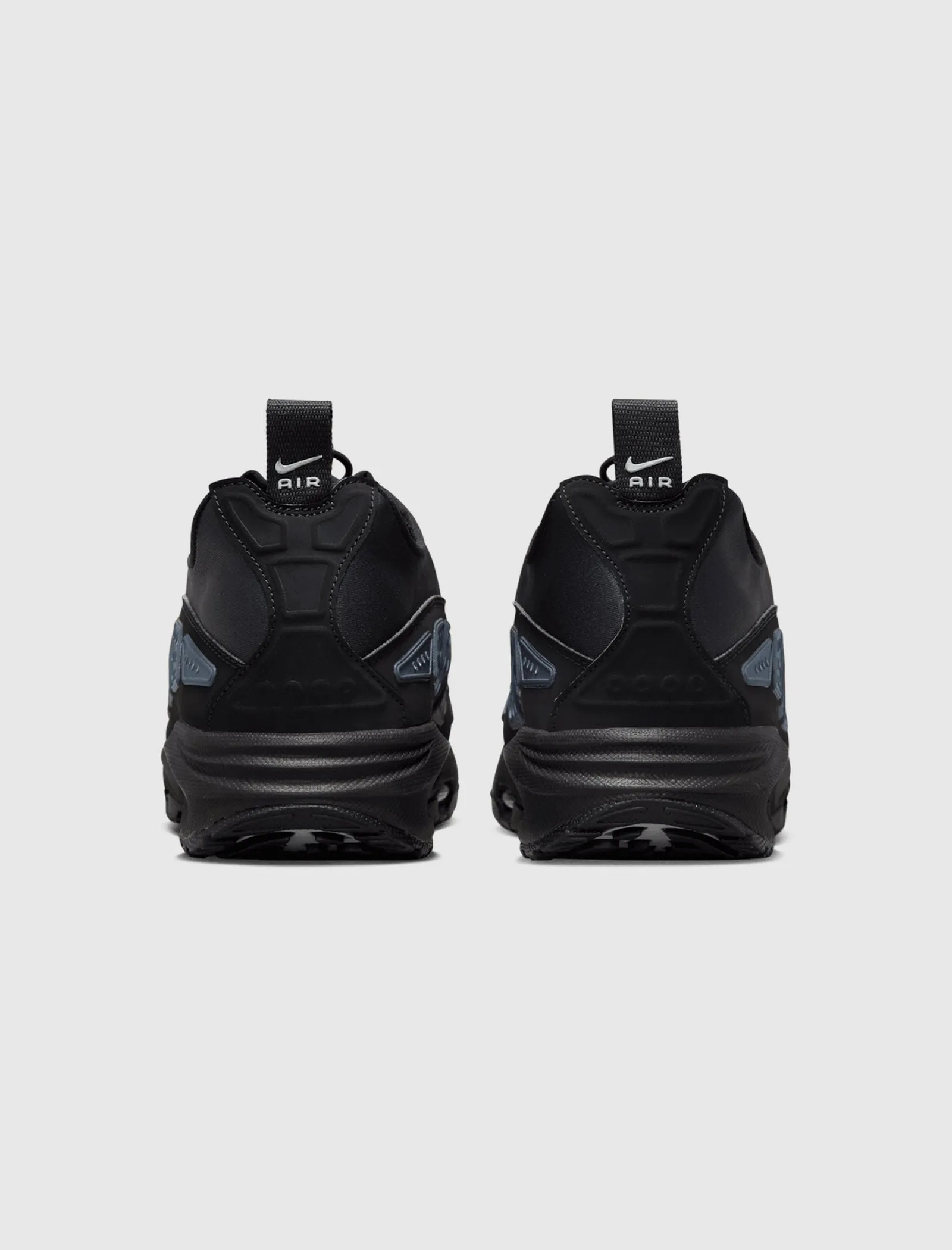 WOMEN'S AIR MAX SUNDER BLACK/SILVER