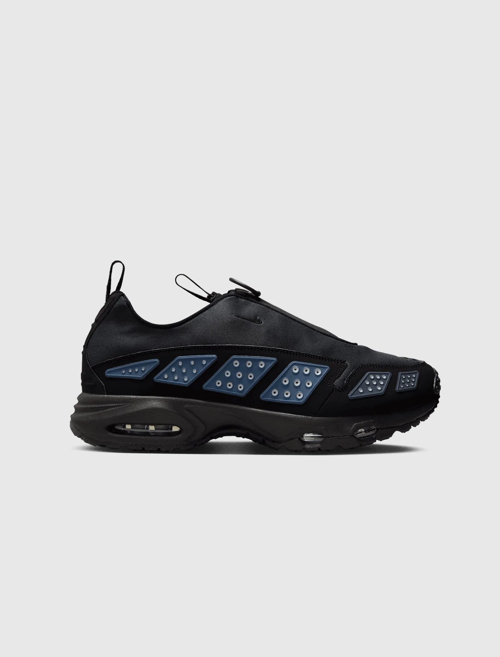 WOMEN'S AIR MAX SUNDER BLACK/SILVER